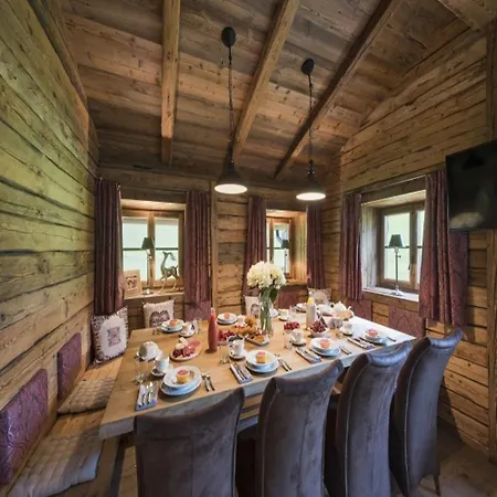 公寓 Entire Spa Chalet With Jacuzzi And Sauna *