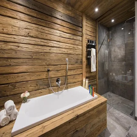 Entire Spa Chalet With Jacuzzi And Sauna 公寓 贝里斯泽尔