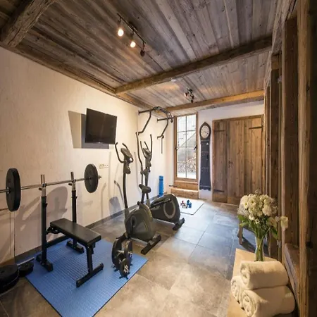 Entire Spa Chalet With Jacuzzi And Sauna 公寓
